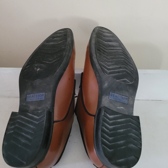 Reaction Kenneth Cole men shoes size 10MReaction Kenneth Cole men shoes size 10M - Picture 7 of 11